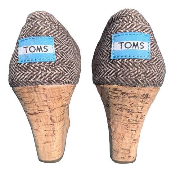 Tom’s Women’s Brown & Tan Herringbone Peep-Toe Cork Wedges Size 7 - Picture 7 of 13